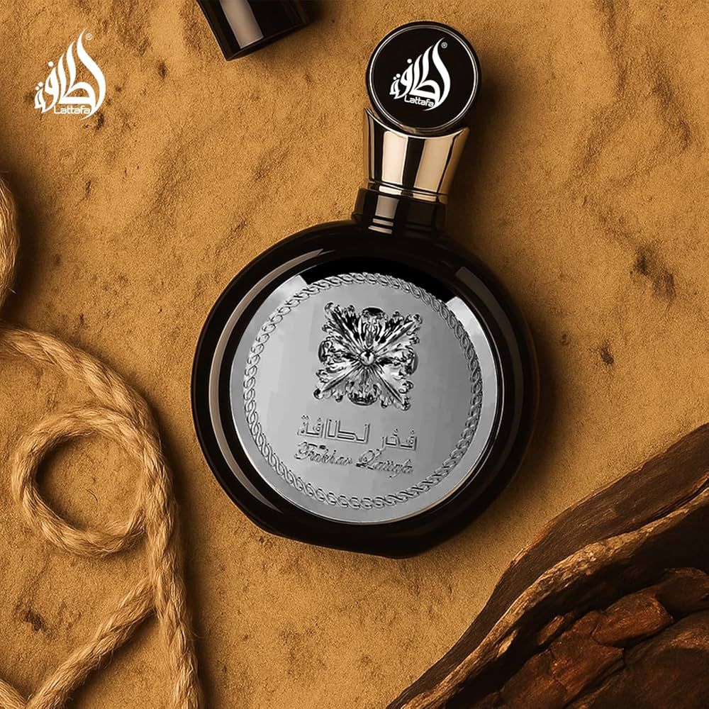 Fakhar Black Lattaffa – Frescura Moderna que Destaca