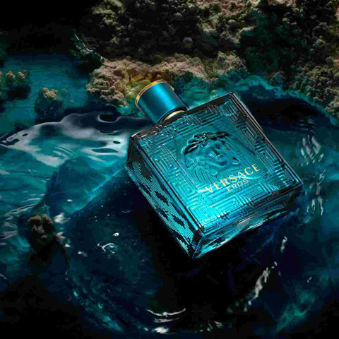 Versace Eros Eau de Parfum  — Seducción intensa con sello Versace