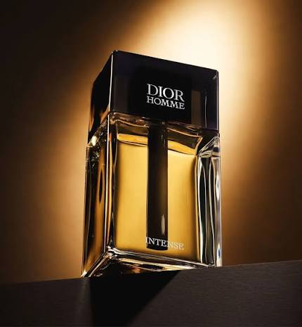 Dior Homme Intense — Elegancia masculina que deja huella