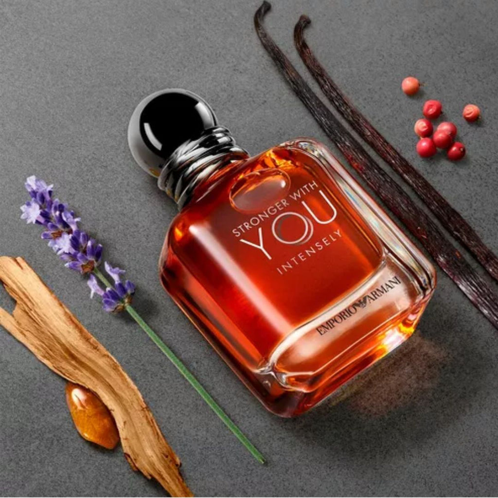 Giorgio Armani Stronger With You Intensely — Calidez adictiva y elegante